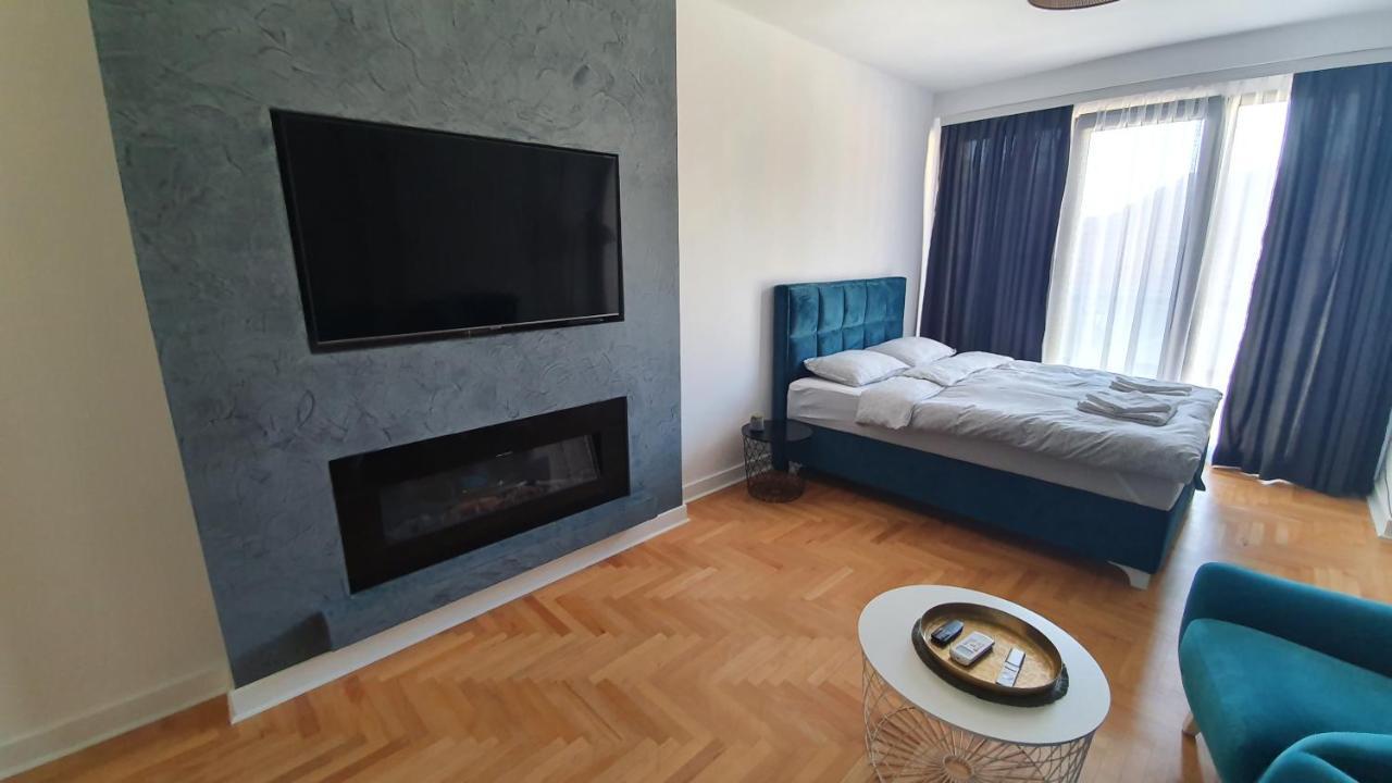 Apartmani Novi Sad Sm51 2 Екстериор снимка
